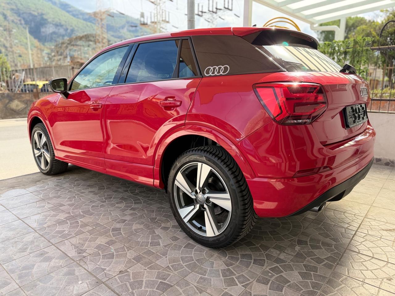 Audi Q2 30 TDI S line Edition