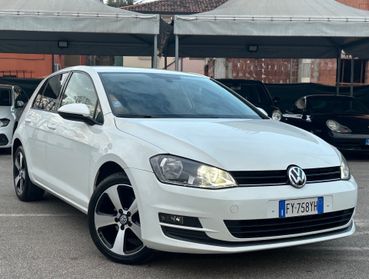 Volkswagen Golf 1.2 TSI 105 CV 5p. DSG