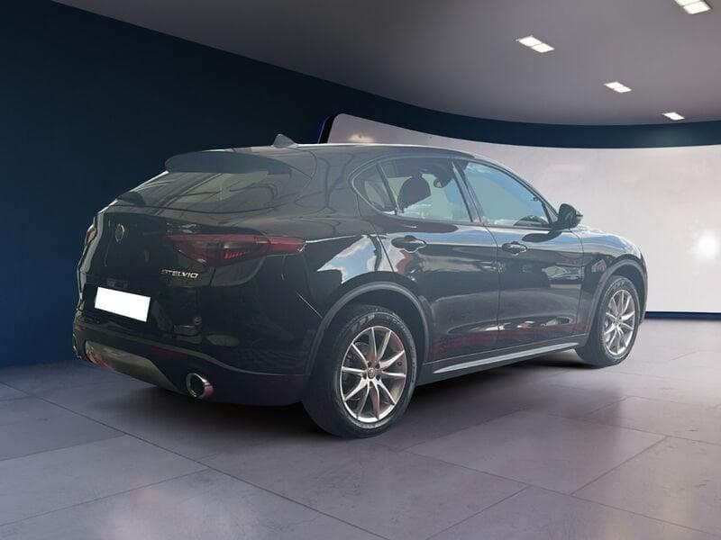 Alfa Romeo Stelvio 2.2 TD 190 CV Super Business AT8 Q4