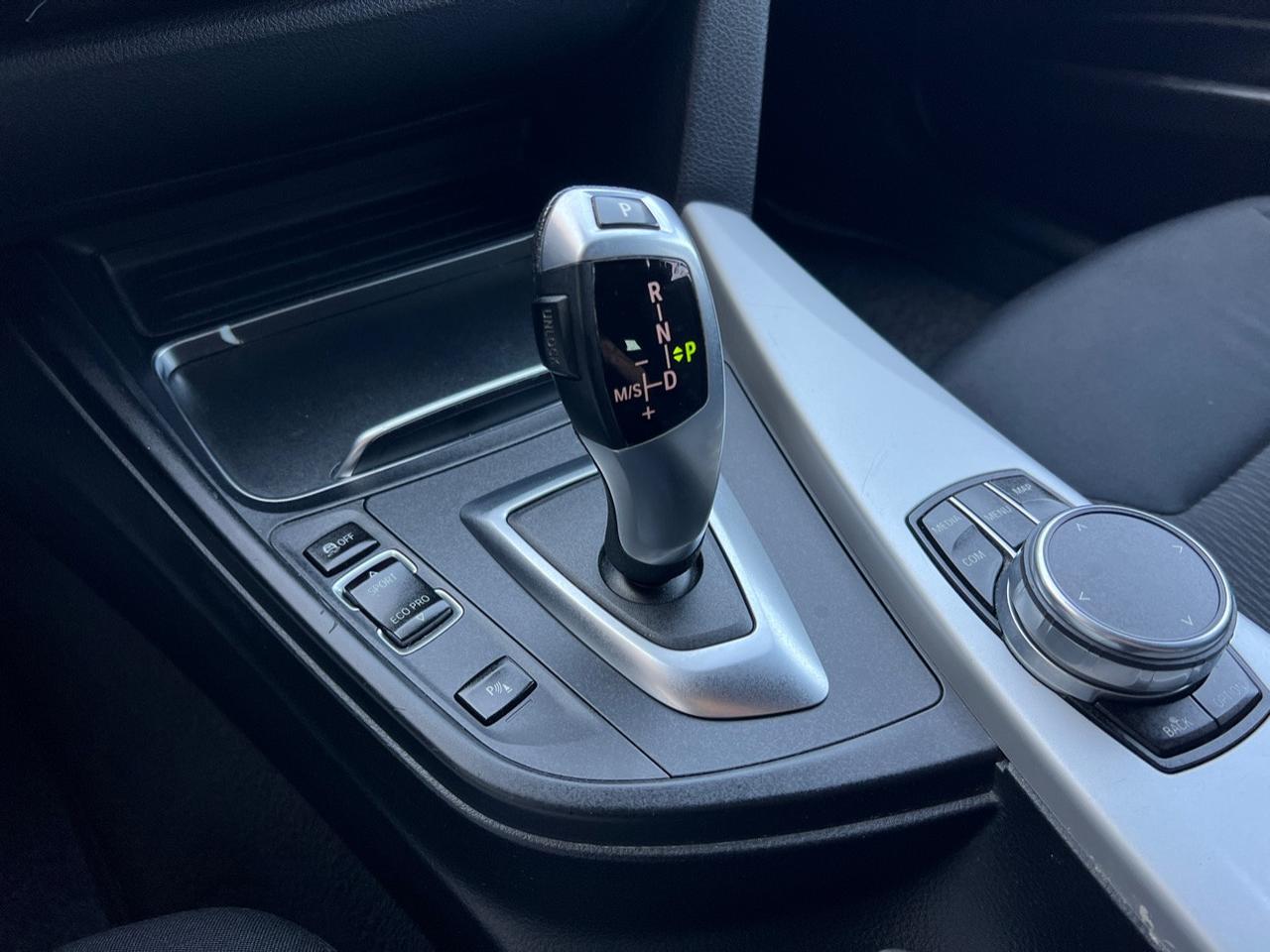 BMW 318 d Touring Sport auto