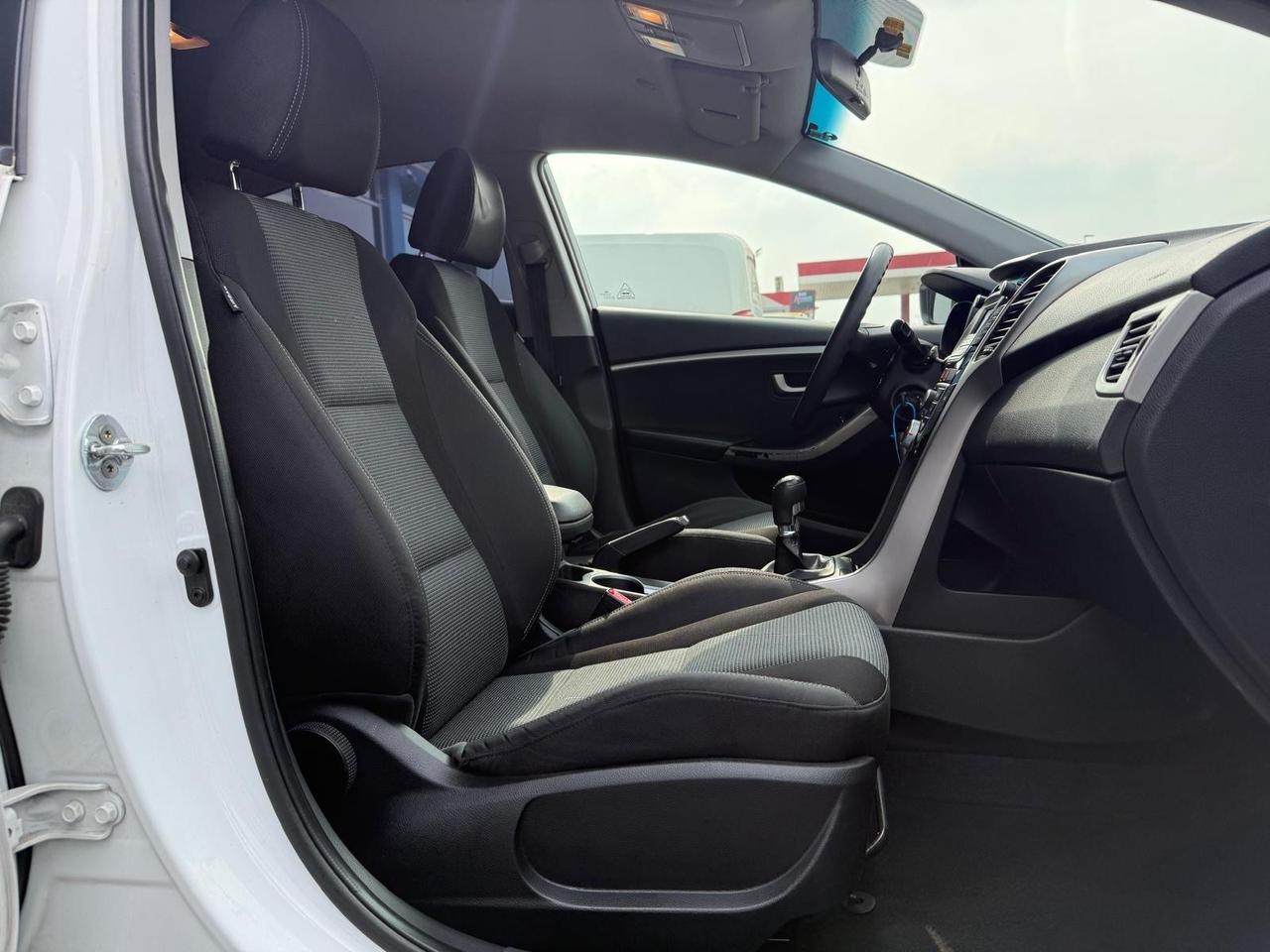 Hyundai i30 1.4 5p. OK NEOPATENTATI