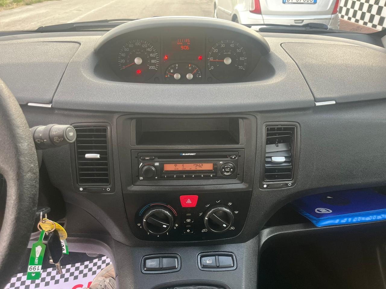 Fiat Idea 1.4 Dynamic Gpl Unipro 2012