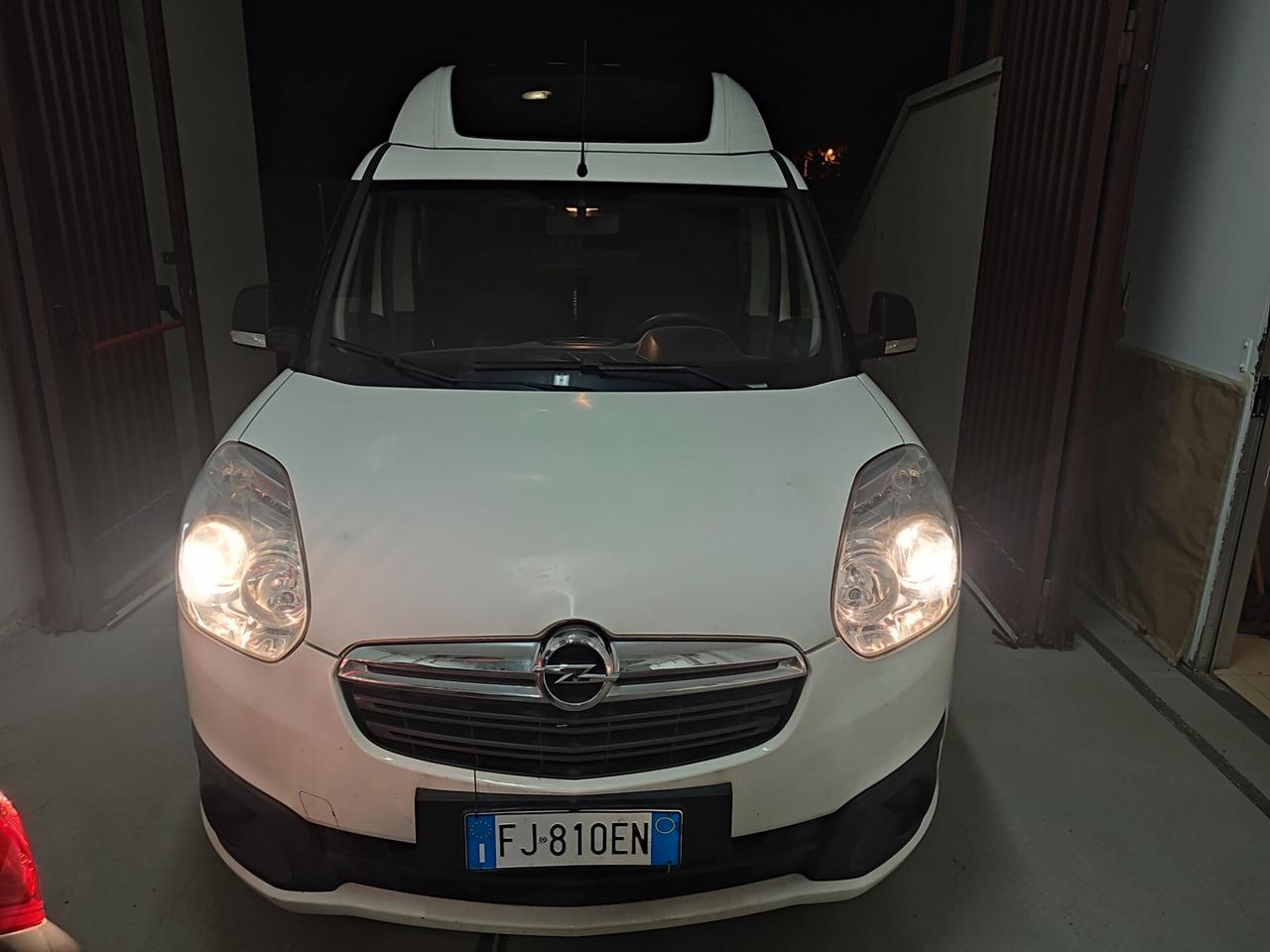 OPEL COMBO 1.4BENZINA 2017 EURO6B PEDANA DISABILI ELETTRICA