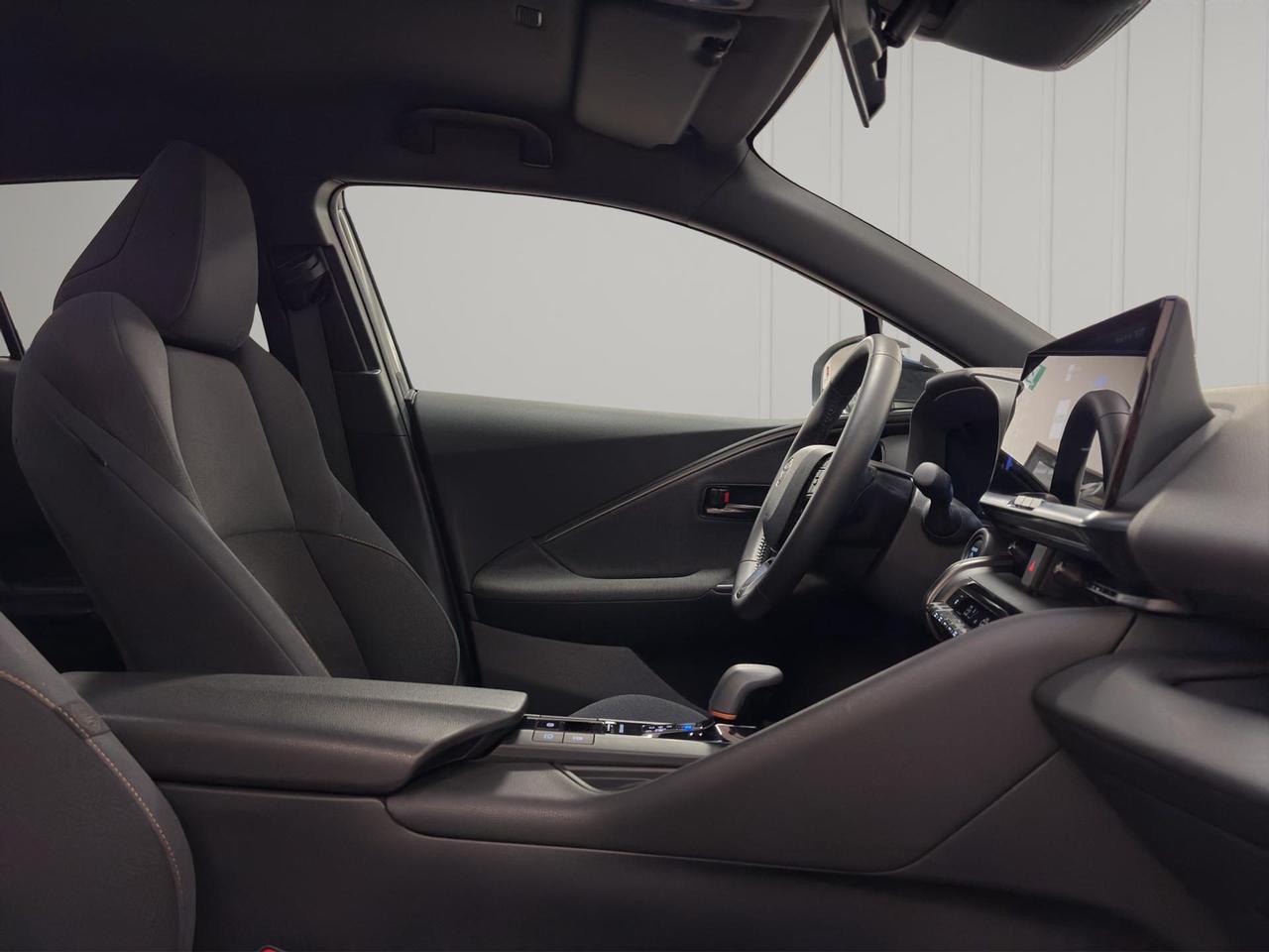 Toyota C-HR 1.8 hv Trend fwd e-cvt