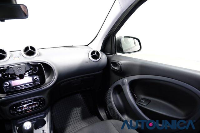 SMART ForFour 60 1.0 YOUNGSTER NEOPATENTATI