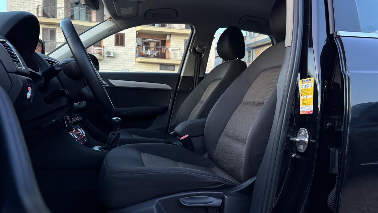 Audi Q3 2.0 TDI Buisness plus -2012