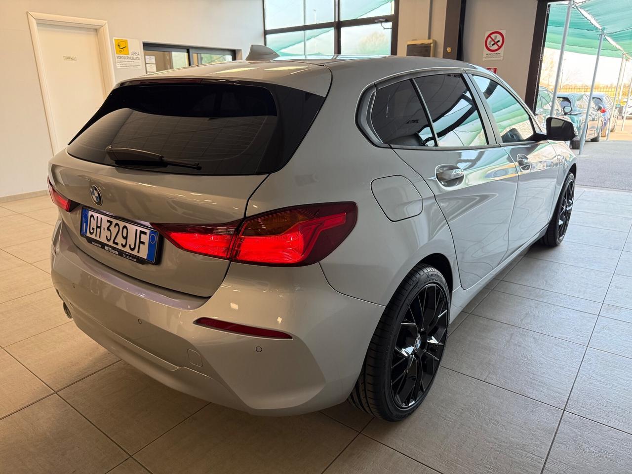 Bmw 116 d 5p Automatico Business Advantage