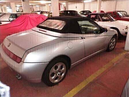 Alfa Romeo Spider 3000 v6