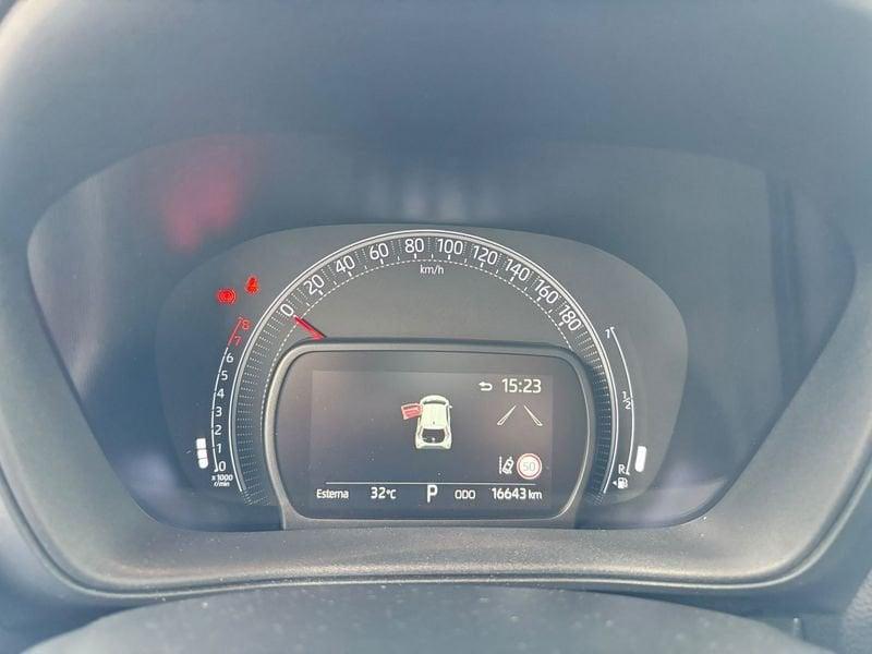 Toyota Aygo X 1.0B (72 CV) Active S-CVT