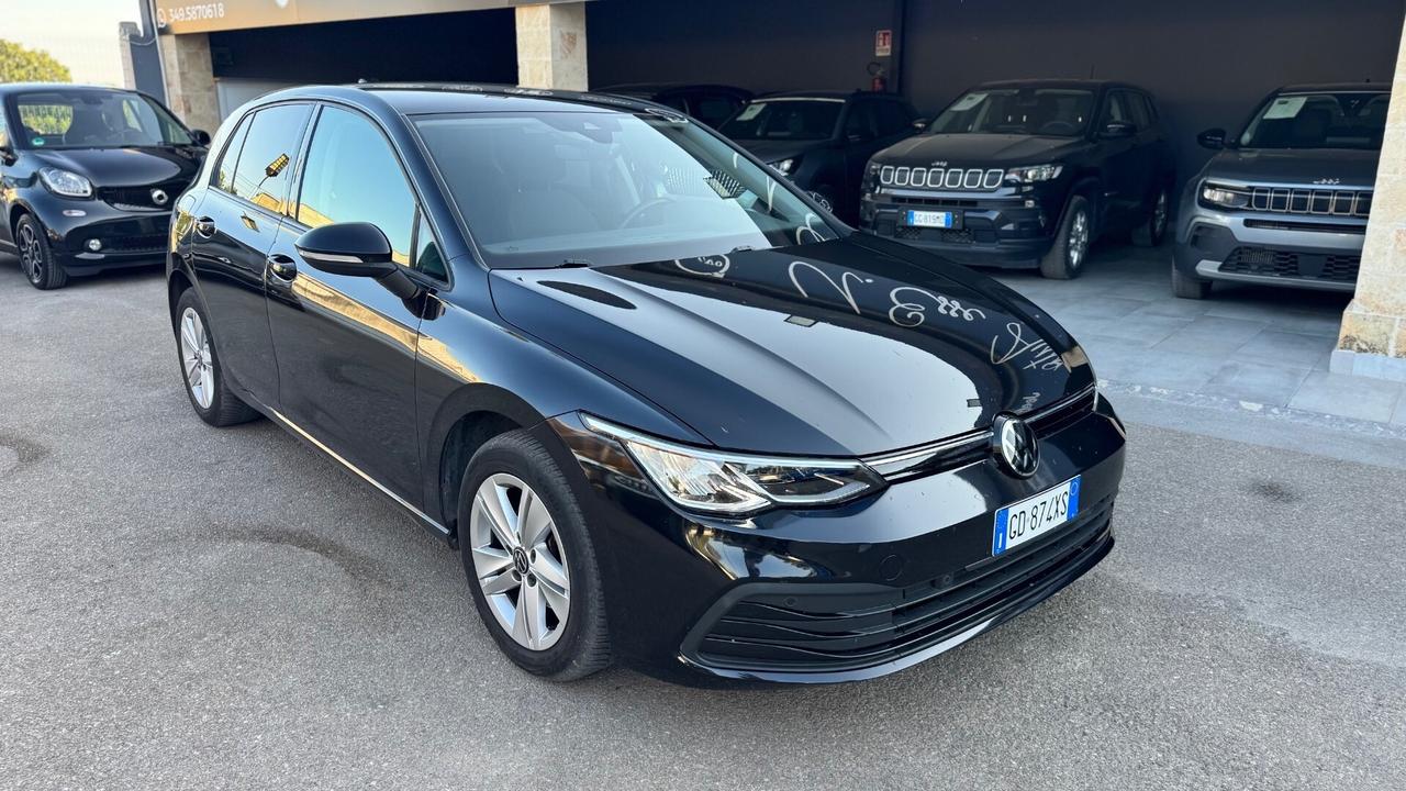 Volkswagen Golf 2.0 TDI 115 CV SCR Life neopatentati