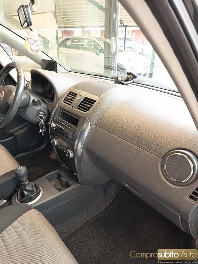 FIAT Sedici 2.0 MJT 16V DPF 4x2 Emotion