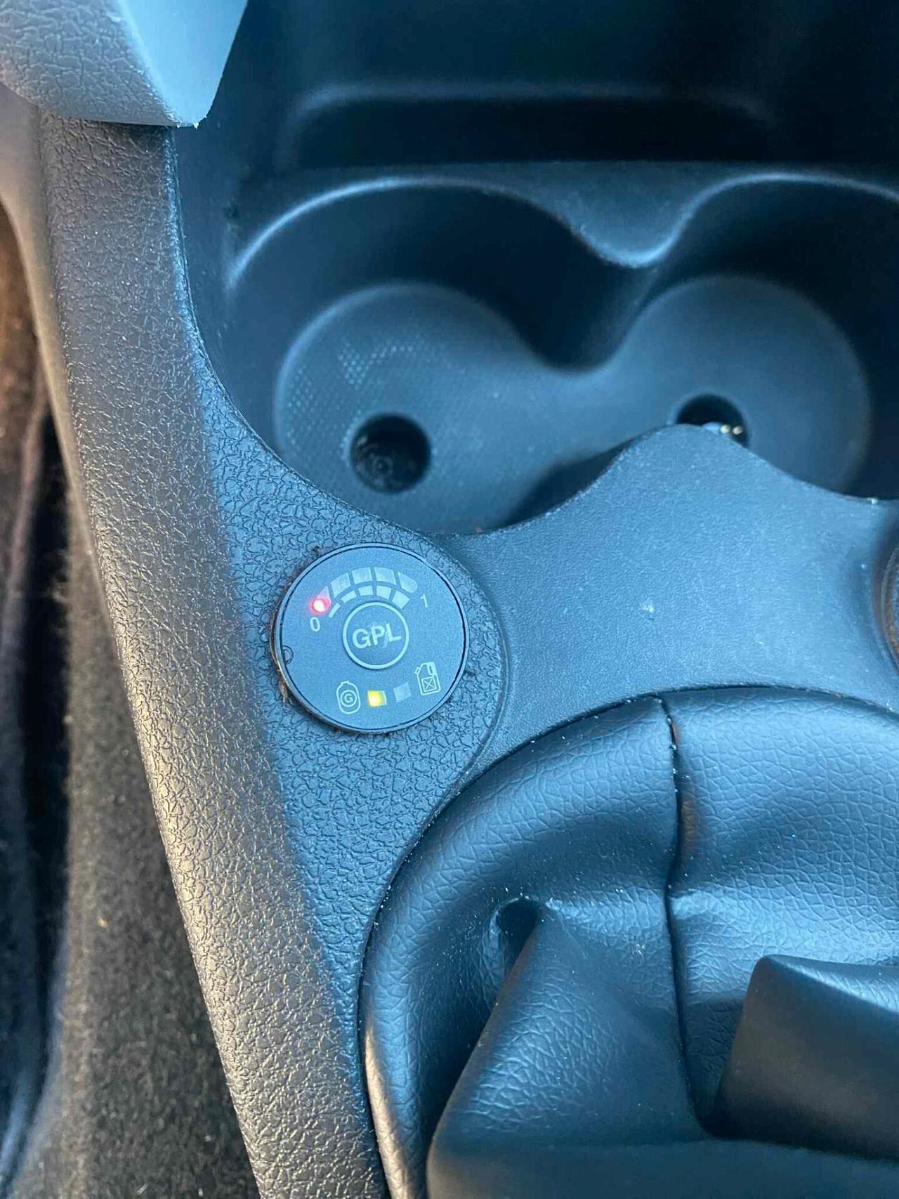 Dacia Sandero 1.2Gpl 75cv Ok Neop.