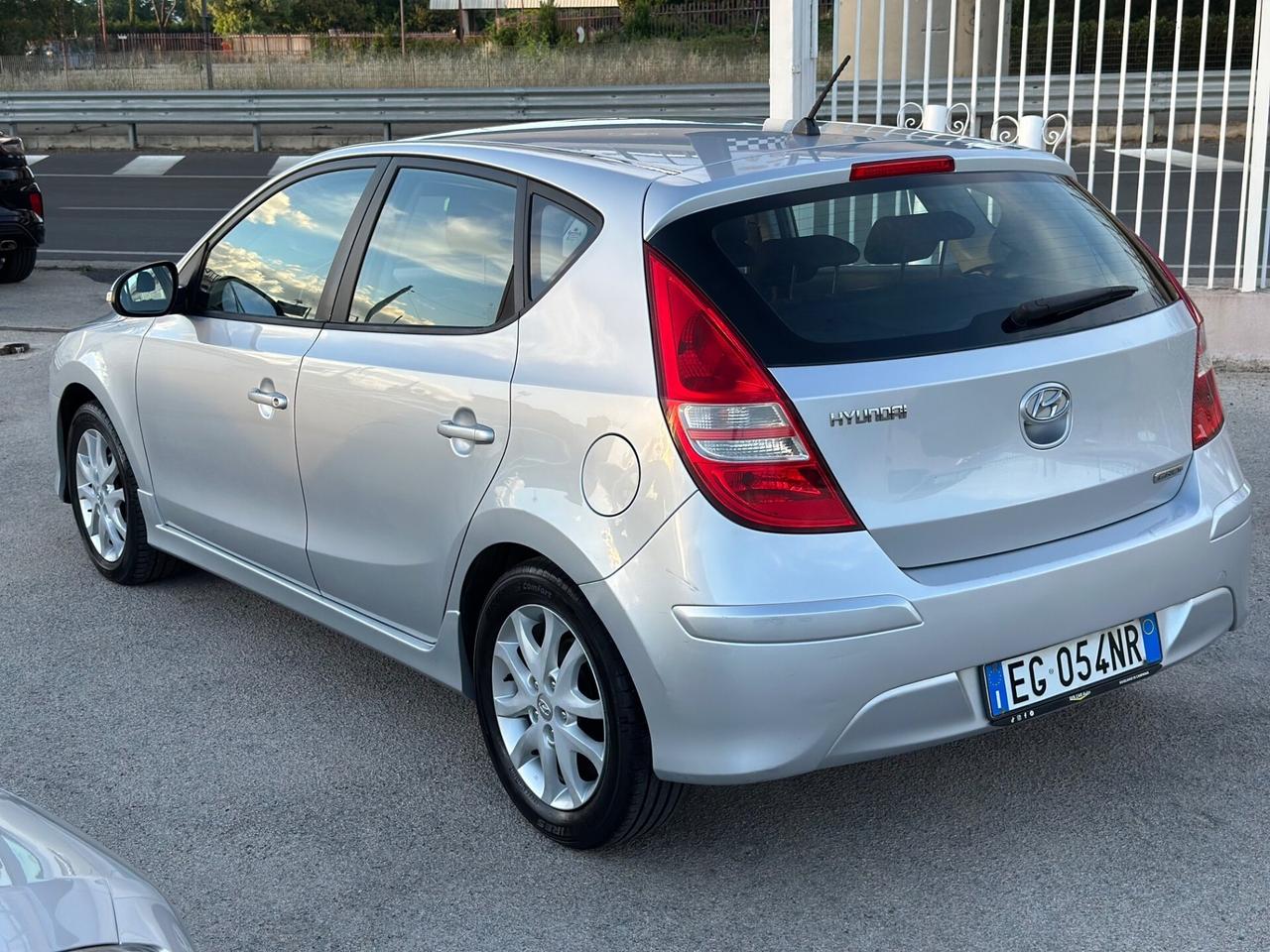 Hyundai i30 2011 1.6 CRDi Diesel 90CV 6 marce Comf
