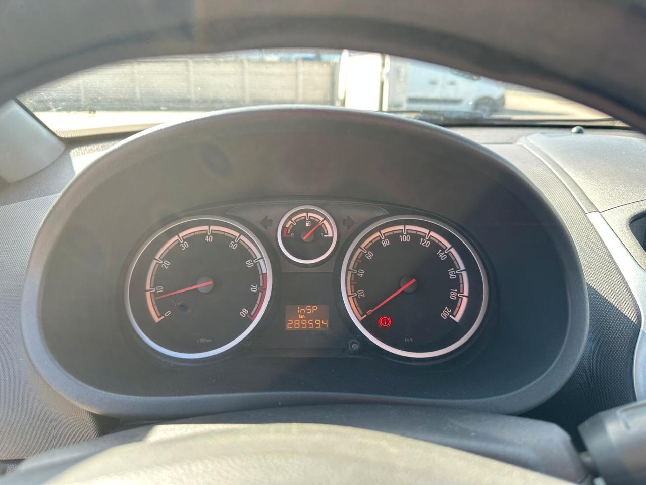 Opel Corsa 1.2 80CV 5 porte GPL-TECH Edition