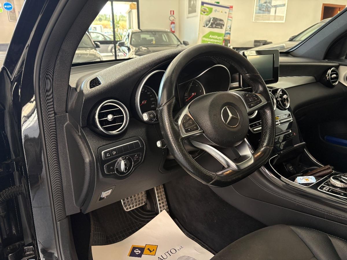 MERCEDES GLC 220 d 4Matic CoupÃ© AMG UNICO PROP/ TETTO/ TELECAMERA 360Â°