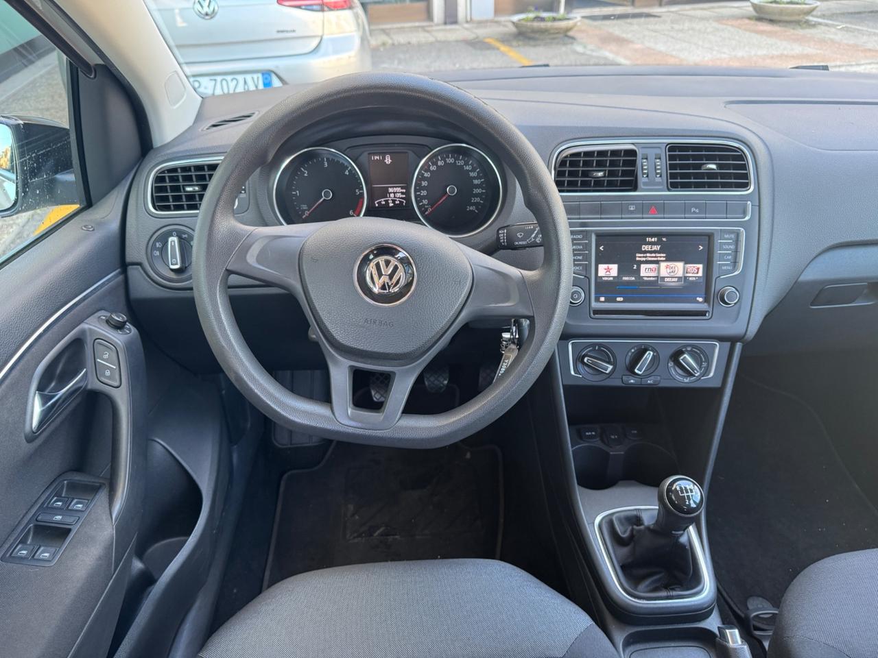 Volkswagen Polo 1.4 TDI Comfortline 2017