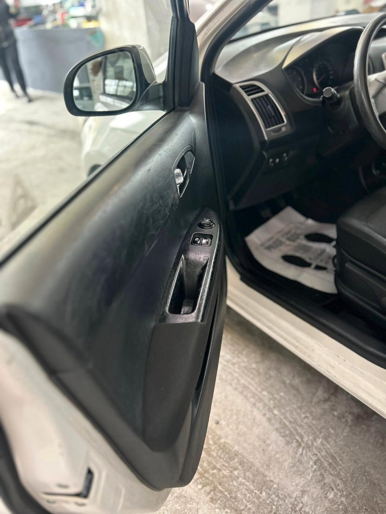 Hyundai i20 1.1 CRDi 5p.-2012