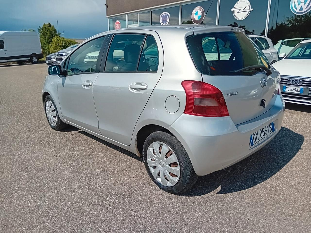 Toyota Yaris 1.3 5 porte