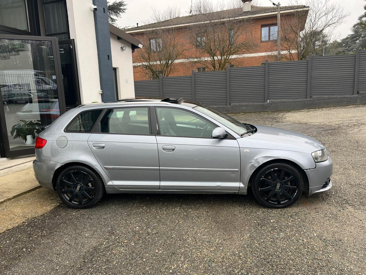 Audi A3 5p 2.0 tdi S-LINE