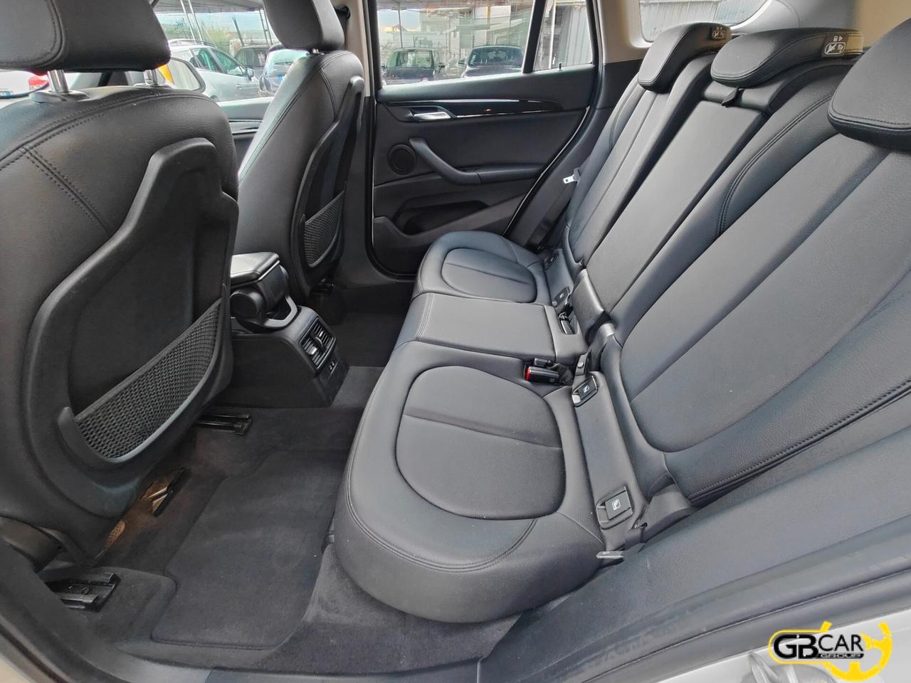 Bmw X1 sDrive18i Advantage