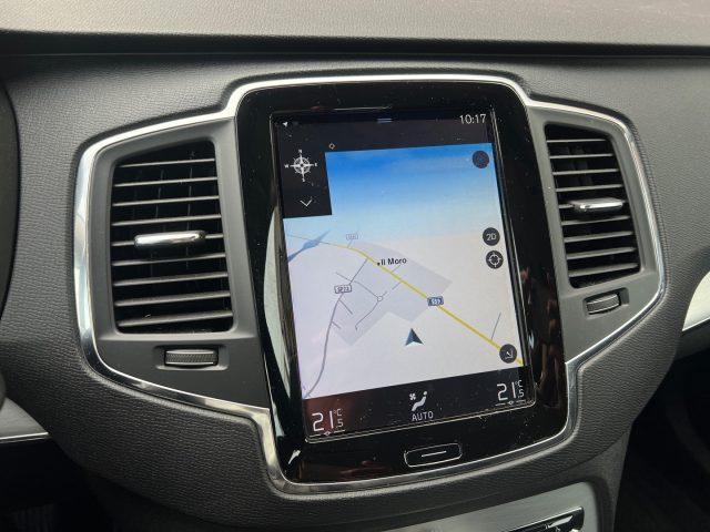 VOLVO XC90 D5 AWD Geartronic Momentum