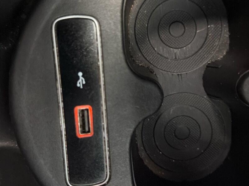 FIAT 500C Hybrid 1.0 70cv Ibrido Cult