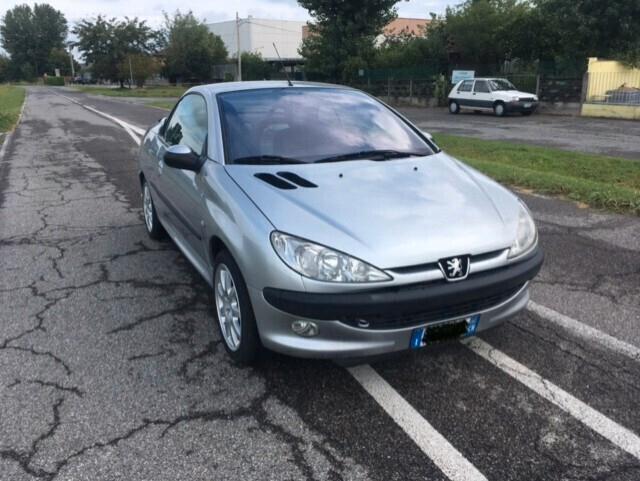 Peugeot 206 1.6 16V CC
