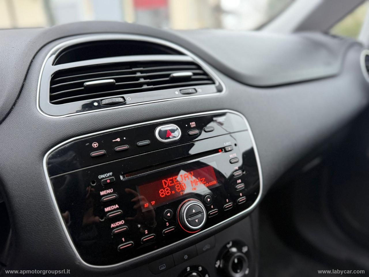 FIAT Punto 1.3 MJT II S&S 75CV LOUNGE