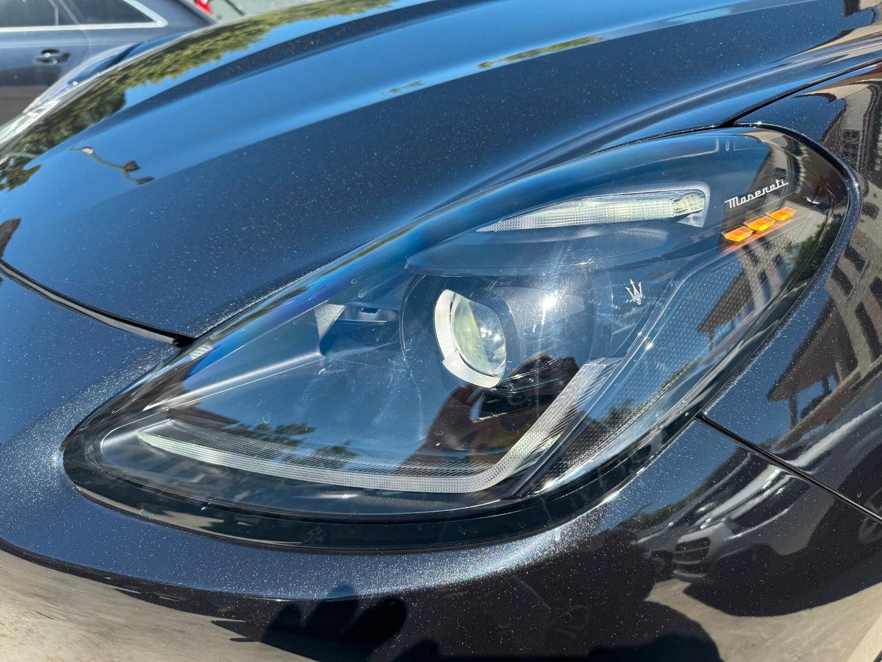 Maserati Grecale 330 cv AWD Modena