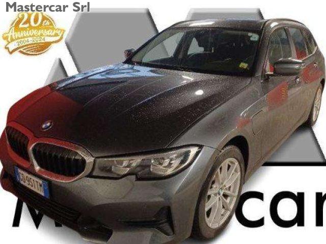 BMW 330 330e Touring Business Advantage TETTO auto GD951TM