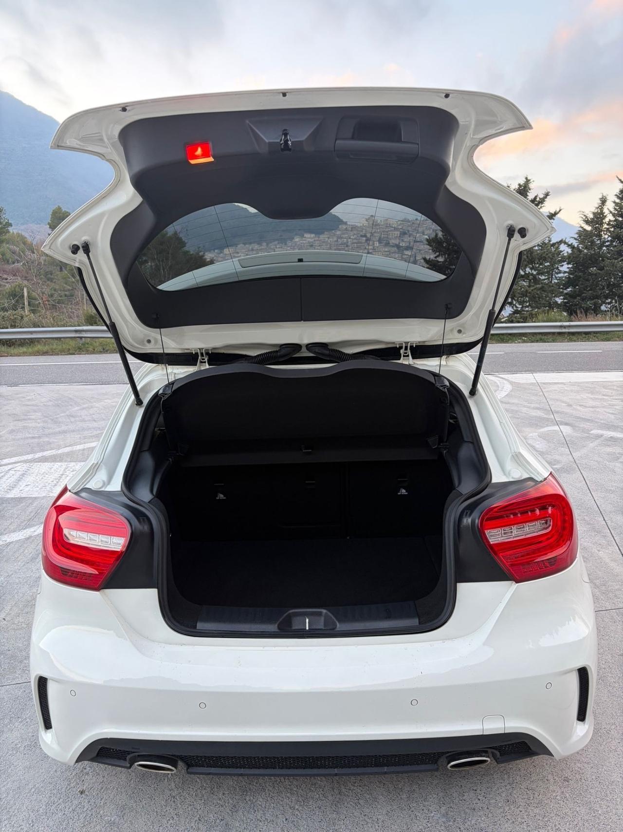 MERCEDES CLASSE A 200D motore Mercedes