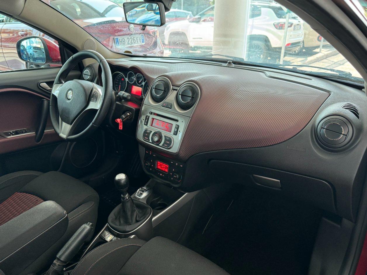 Alfa Romeo MiTo 1.4 Distinctive premium pack 78cv