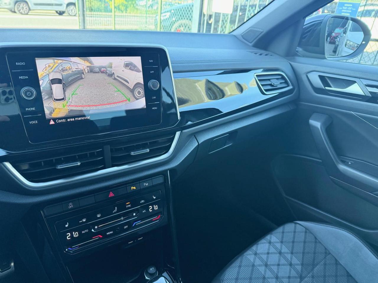 Volkswagen T-Roc 1.5 tsi R-Line dsg