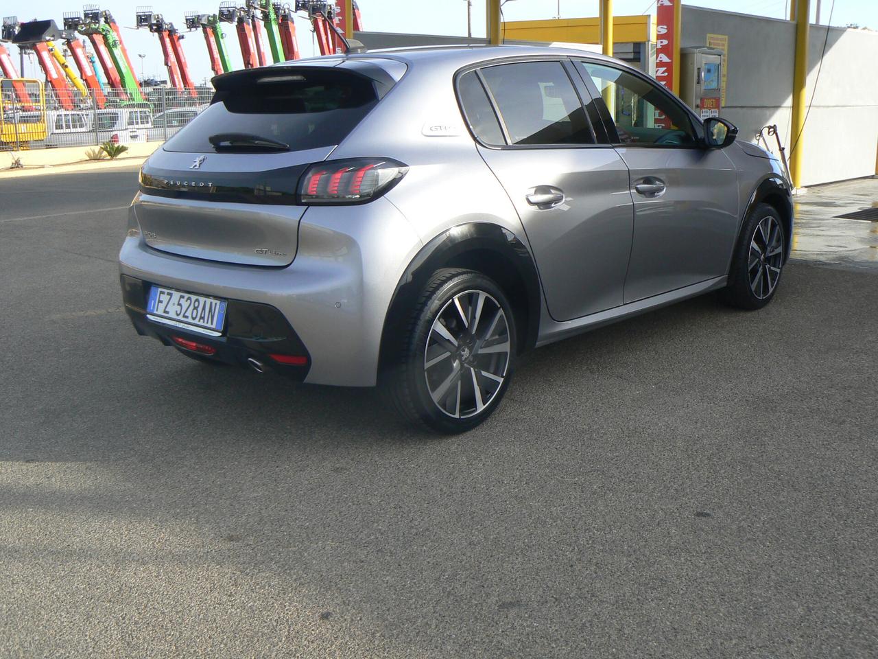 Peugeot 208 Stop&Start 5 porte GT Line 100 cv