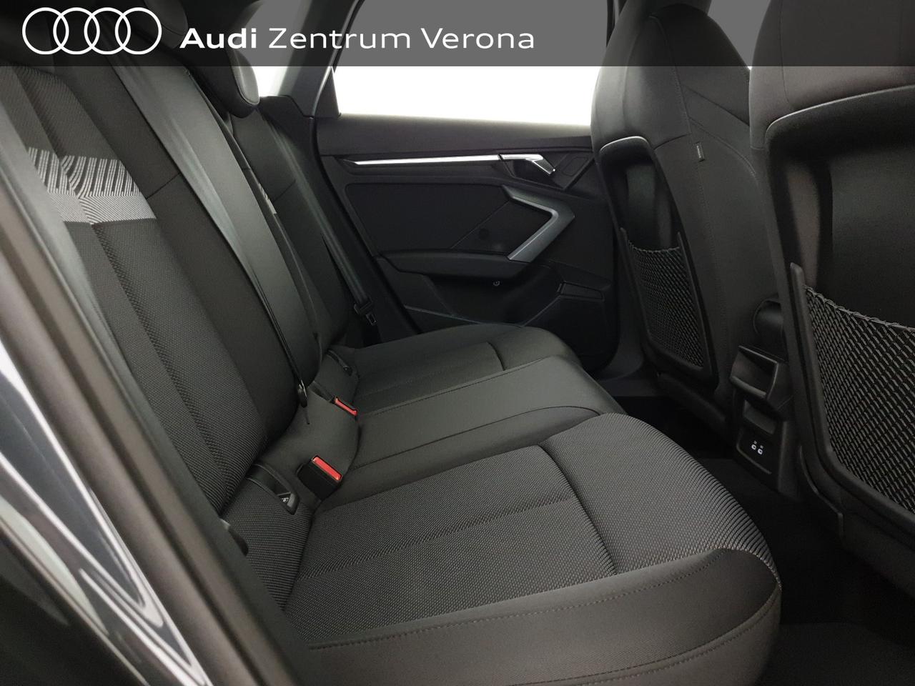 Sportback 1.5TFSI 150CV S tronic Business Advanced