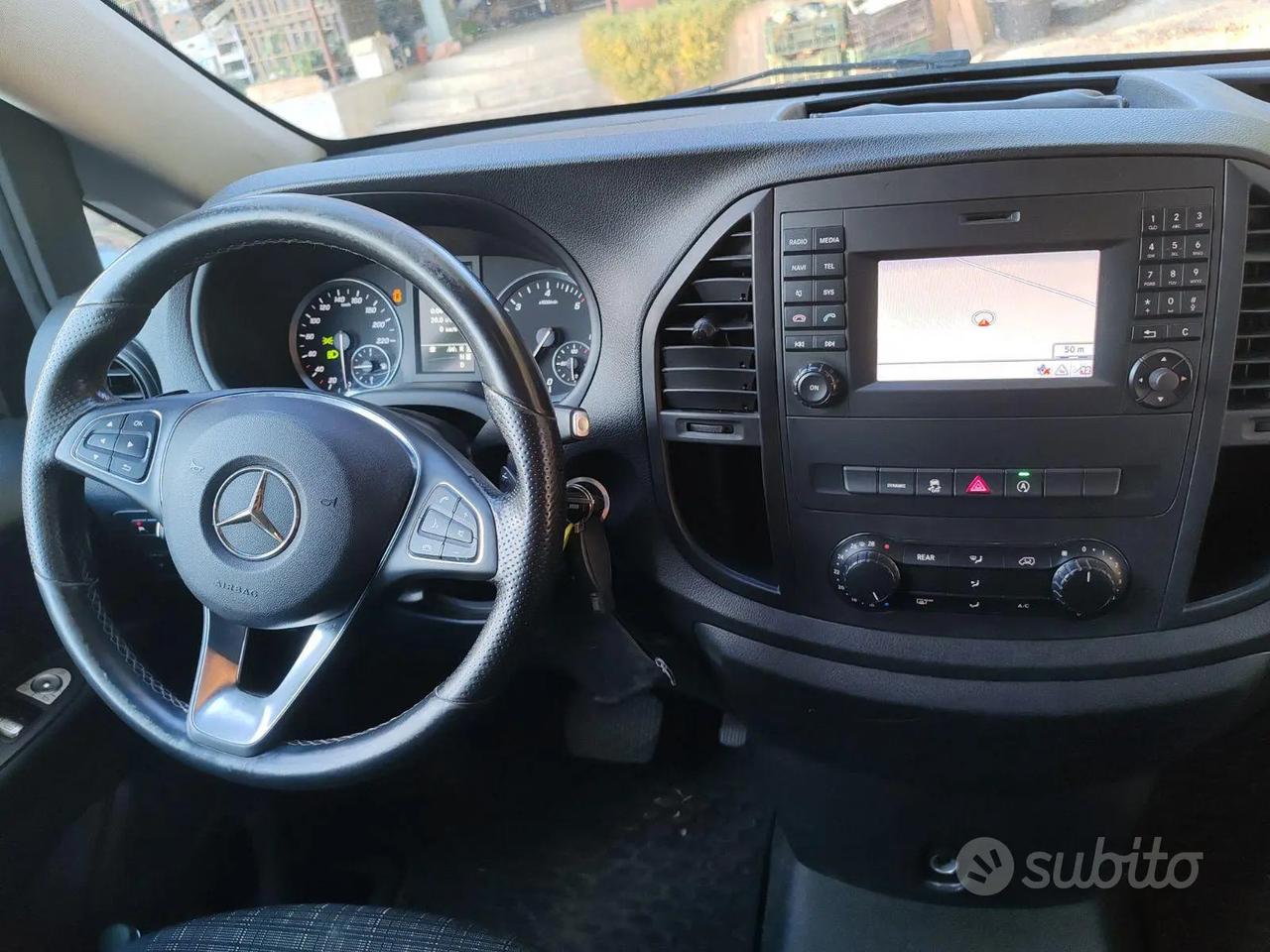 Mercedes Vito 119 Extralong, 9 posti, automatico