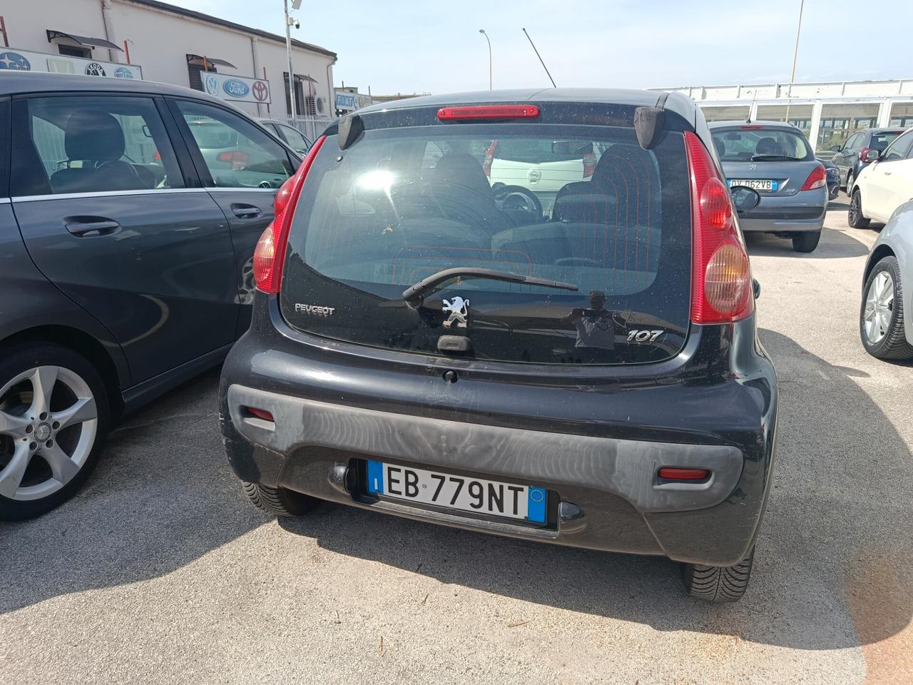 Peugeot 107 1.0 68CV 5p. Sweet Years