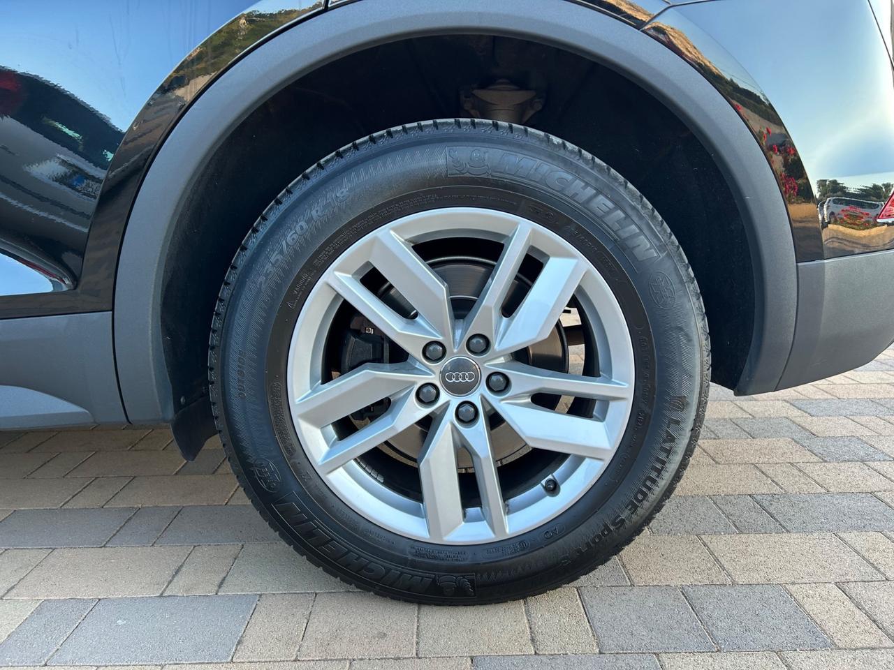 Audi Q5 2.0 TDI 190 CV quattro S tronic Sport