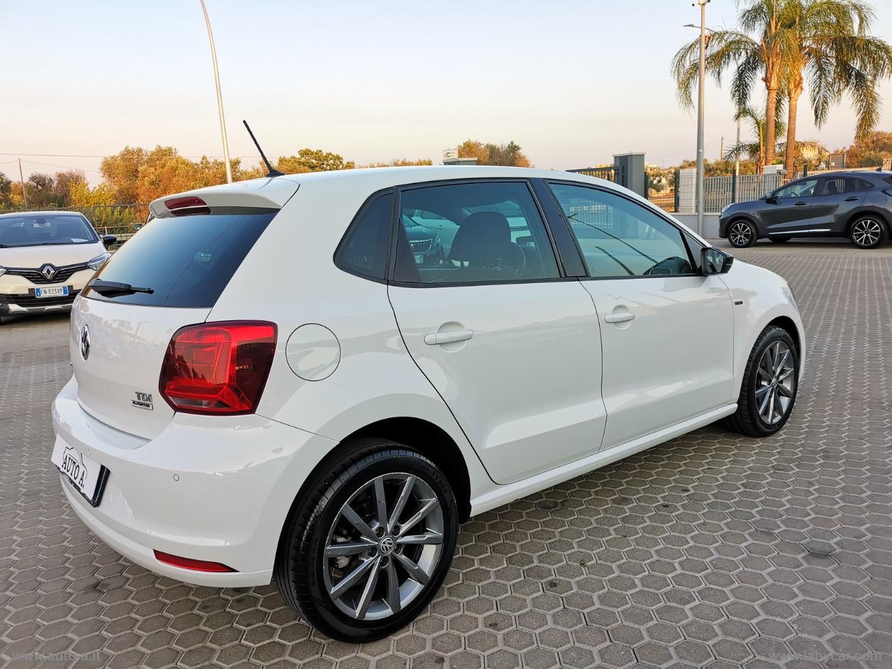 VOLKSWAGEN Polo 1.4 TDI 90CV 5p. Fresh BlueMot.T.
