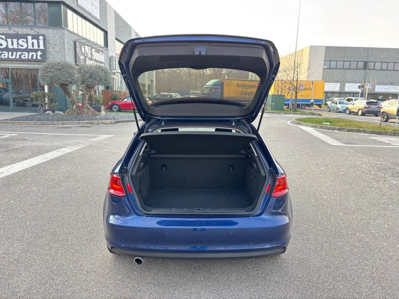 Audi A3 SPB 1.6 TDI clean diesel Attraction