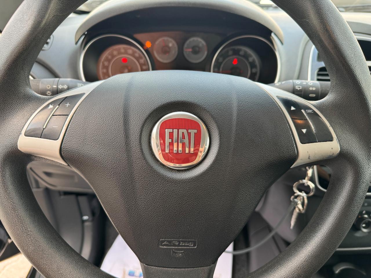 FIAT PUNTO 1.2 70CV STREET 2018