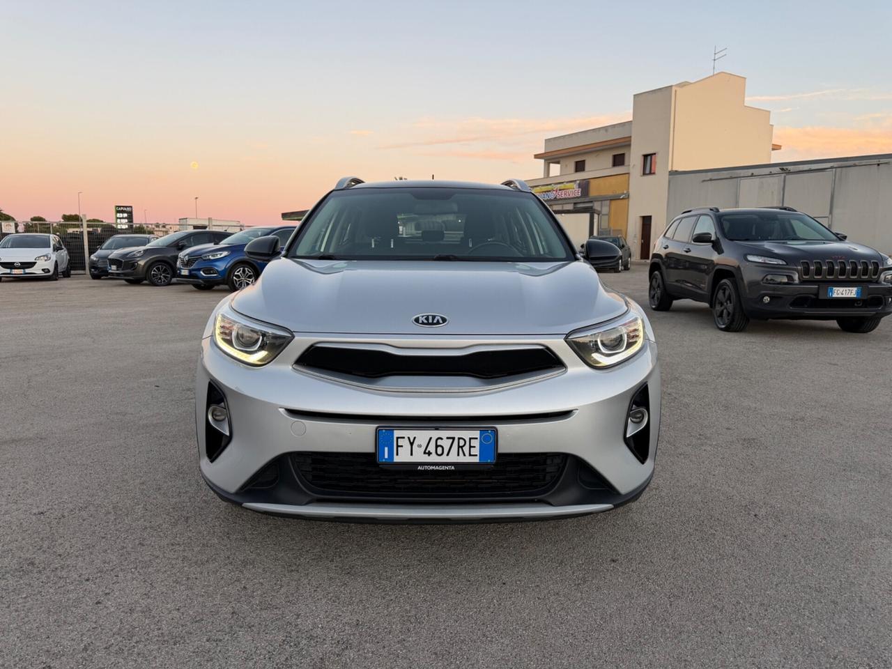 KIA STONIC 1.4 MPI 100 CV STYLE PACK FULL LED MY19