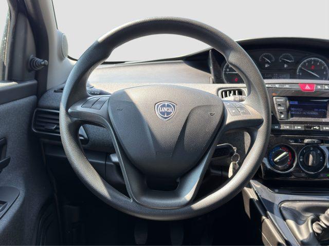 LANCIA Ypsilon Ypsilon 1.0 FireFly 70 CV Start&Stop Hybrid SILVER