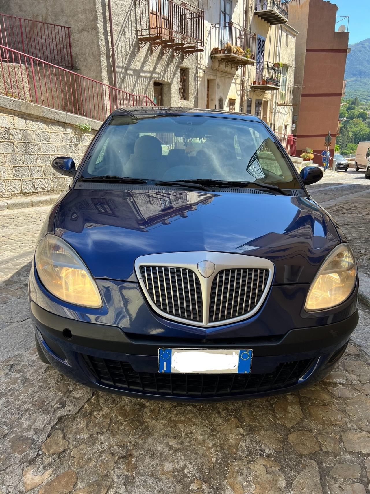 Lancia Ypsilon 1.3 Multijet 16V Argento