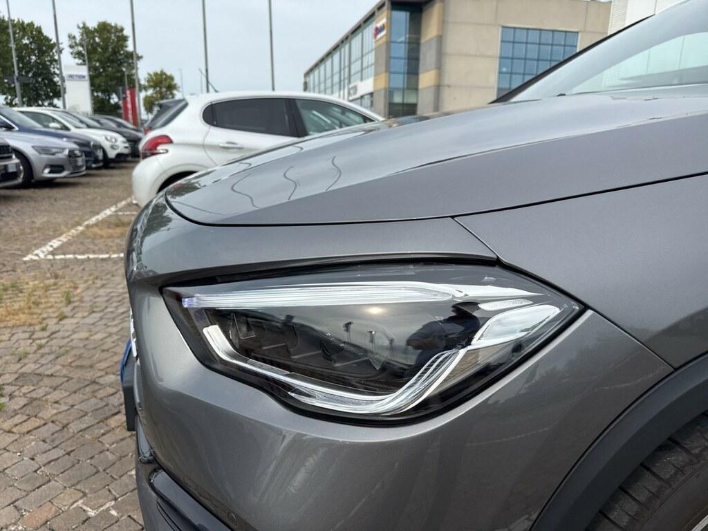 Mercedes GLA 200 200 D Premium 8G-DCT