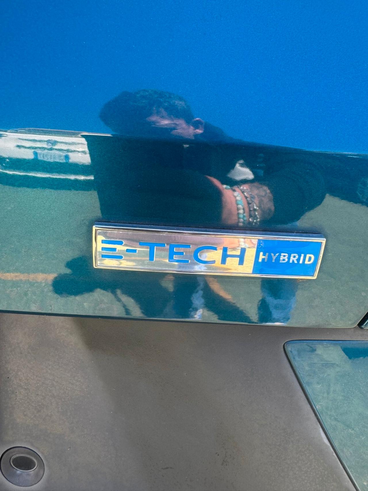 Renault Arkana Hybrid E-Tech 145 CV R.S. Line