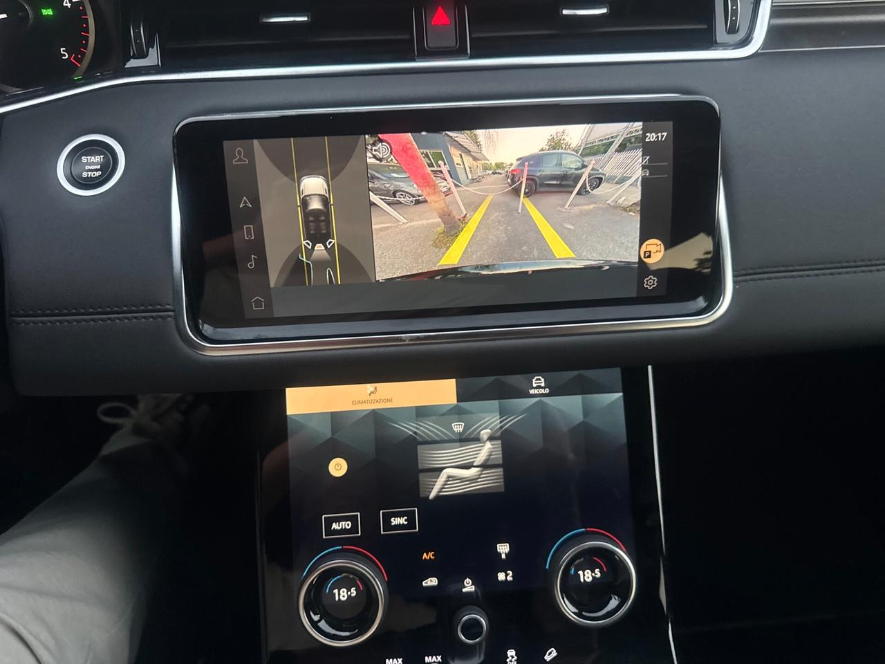 Land Rover Range Evoque 2.0D I4 163 CV AWD R-Dynamic