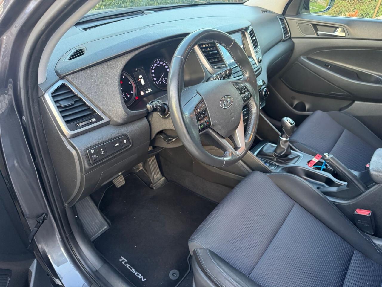 Hyundai Tucson 1.7 CRDi Sound Edition neopatentati