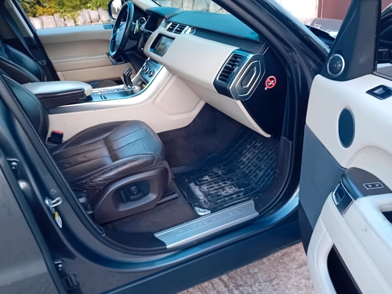 Land Rover Range Sport 3.0 TDV6 HSE Dynamic