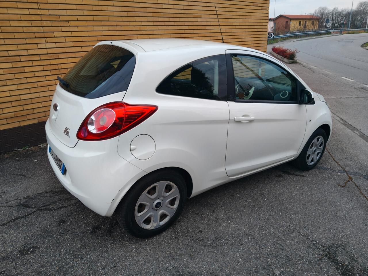 Ford Ka Ka+ 1.2 8V 69CV